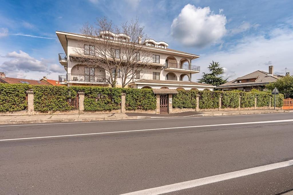 Casa Bianca Bruino, Privacy E Confort Esterno foto